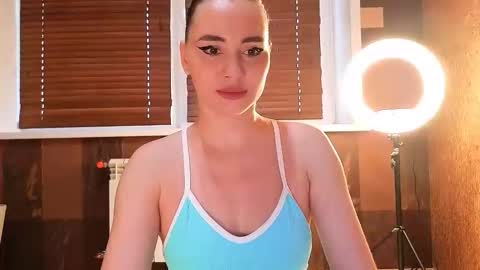 kaycee__ online show from January 14, 6:54 am