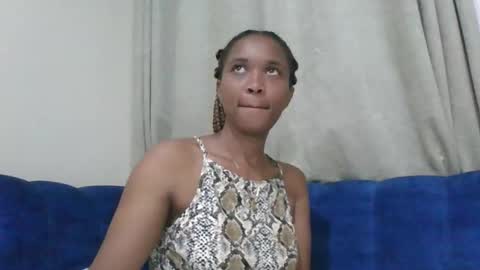 kaylar online show from December 14, 11:11 pm