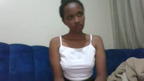 kaylar online show from January 9, 1:44 am