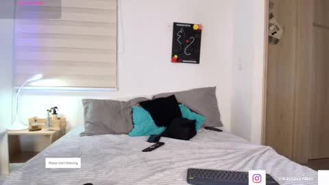 KAYLA  Damian online show from December 4, 7:35 pm