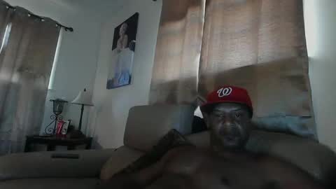 kaylee kakes online show from February 3, 11:05 pm