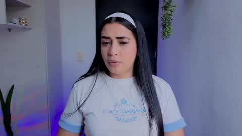 Kaylee online show from May 14, 6:06 pm