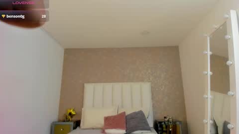 Snapshot of kayliebrooks chatting on October 9, 7:41 pm kayliebrooks online show from October 9, 7:41 pm