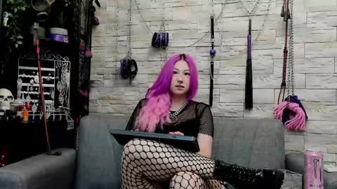 Miss Kazia online show from May 21, 1:45 am