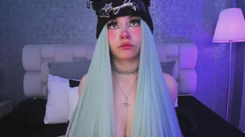 Keidy Monday to Saturday from 200 pm to 810pm  UTC-5 Colombia Time online show from January 6, 8:13 pm