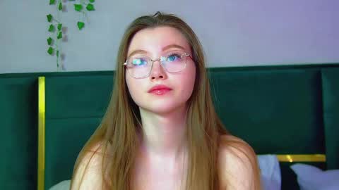 Keira online show from February 28, 12:32 am