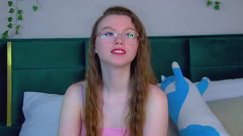 Keira online show from March 9, 12:42 pm