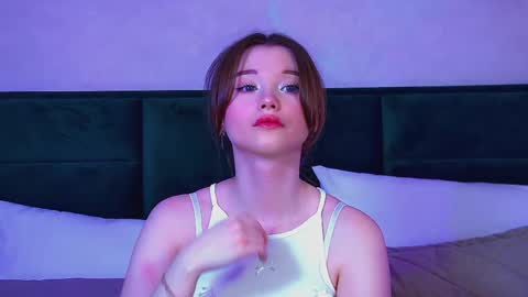 Keira online show from May 23, 6:53 am