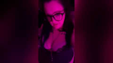 kelbanzoyummy online show from May 18, 1:26 am
