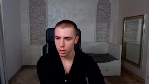 KellenWest online show from April 25, 4:36 am