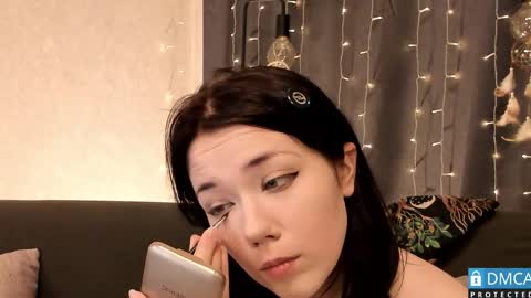 Kelly online show from April 12, 11:25 am