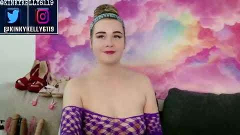 Snapshot of kellylynn76 chatting on September 25, 1:56 am kellylynn76 online show from September 25, 1:56 am