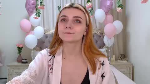 Kelly Stoneys online show from March 12, 12:09 am