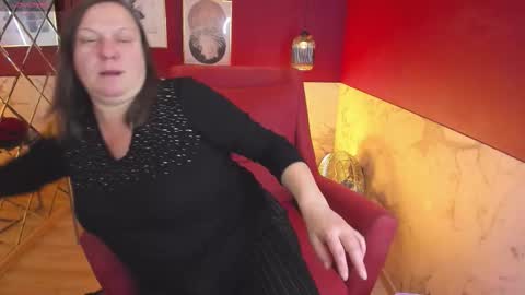 Kelly online show from December 3, 6:58 am