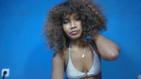 kelyhondra online show from March 21, 1:49 pm