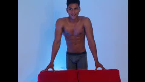 Snapshot of ken__owensx chatting on February 20, 6:39 am ken__owensx online show from February 20, 6:39 am