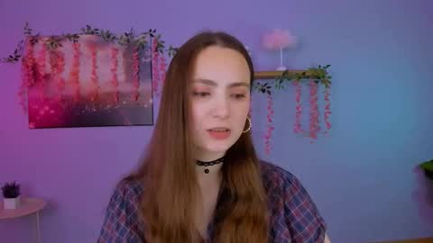 Sweet Kendal online show from February 3, 8:29 am