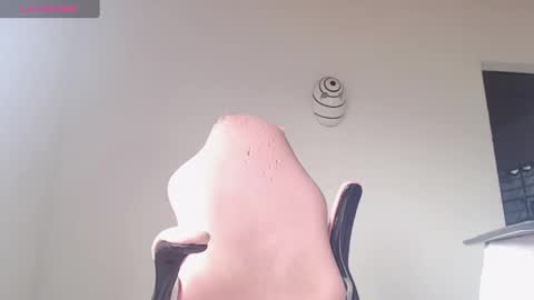 Snapshot of kendall_ros chatting on September 28, 3:10 pm kendall ross online show from September 28, 3:10 pm