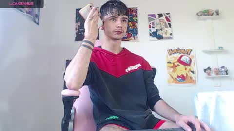 Snapshot of kendall_ros chatting on January 13, 4:51 pm kendall ross online show from January 13, 4:51 pm