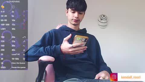 kendall ross online show from November 11, 3:03 pm