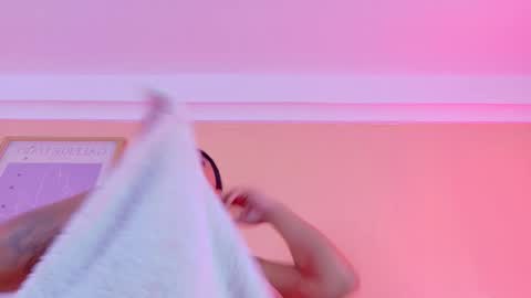   online show from January 13, 11:07 am