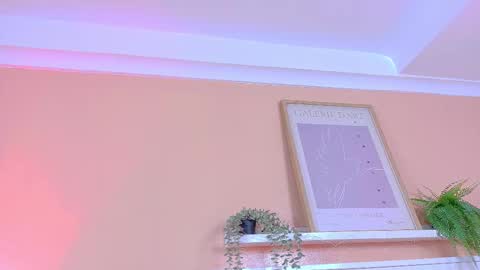   online show from December 20, 10:44 am