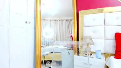 Snapshot of kendalstallyon chatting on January 21, 2:37 pm Kendal  online show from January 21, 2:37 pm