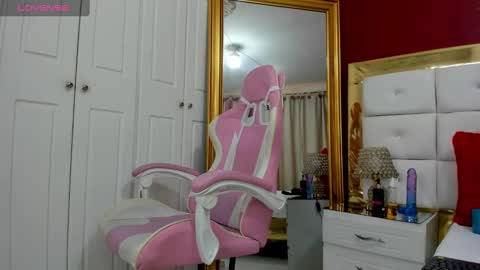 Snapshot of kendalstallyon chatting on January 19, 3:21 pm Kendal  online show from January 19, 3:21 pm