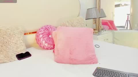 Snapshot of kendalstallyon chatting on September 15, 10:11 pm Kendal  online show from September 15, 10:11 pm