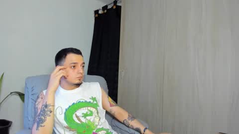 kendel_dimitri online show from March 6, 6:41 am