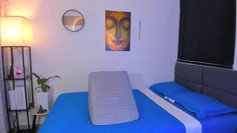 kendel_dimitri online show from June 3, 6:05 am