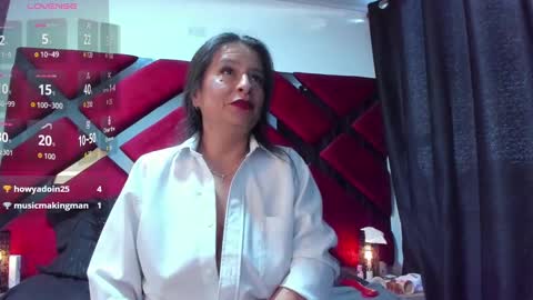 Snapshot of kendra_foxxy_ chatting on October 2, 9:57 pm Kendra online show from October 2, 9:57 pm