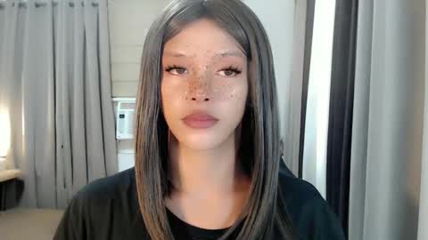 kendra_lunaxx online show from March 2, 7:15 am