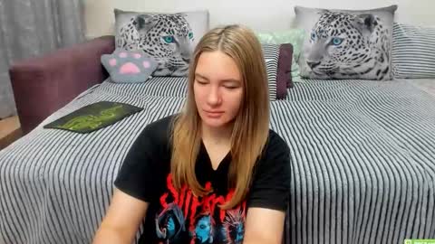 Kendra online show from November 14, 12:13 am