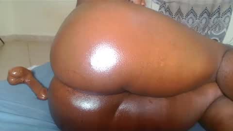 Snapshot of kenna_ass chatting on December 12, 12:48 am Kenia online show from December 12, 12:48 am