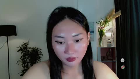 Snapshot of kennaxx69 chatting on October 2, 12:37 pm kennaxx69 online show from October 2, 12:37 pm