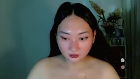 Snapshot of kennaxx69 chatting on October 19, 7:46 am kennaxx69 online show from October 19, 7:46 am