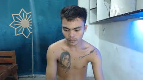 kenneth_jeey online show from December 20, 10:55 am