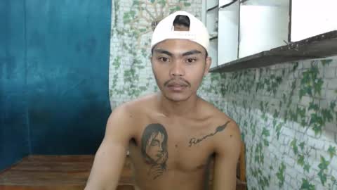 kenneth_jeey online show from February 2, 11:50 am