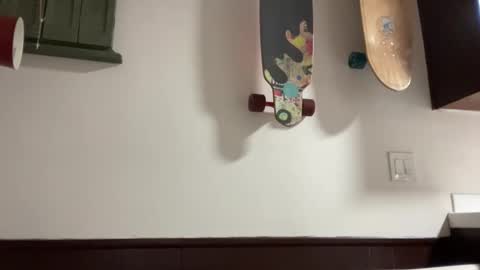 kennibby online show from April 10, 4:07 am