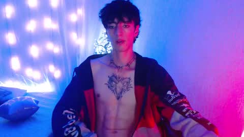 kenny online show from December 21, 4:25 pm