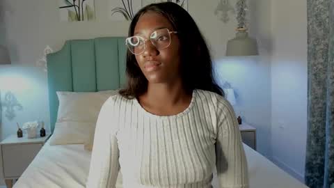 Snapshot of kentha_mitchells chatting on February 26, 10:27 am kentha_mitchells online show from February 26, 10:27 am