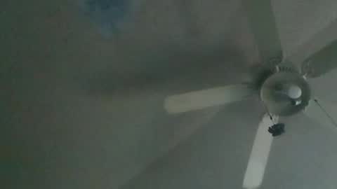 kerikpeter online show from April 4, 12:45 pm