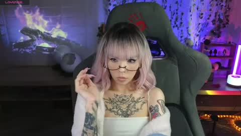 Kerry online show from April 16, 9:37 pm