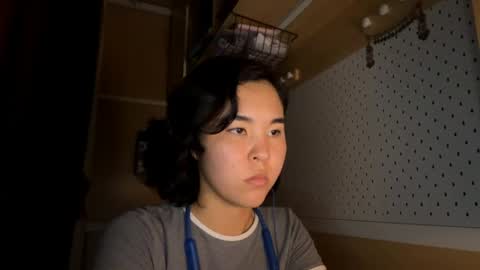 Jenny  online show from April 16, 4:34 am