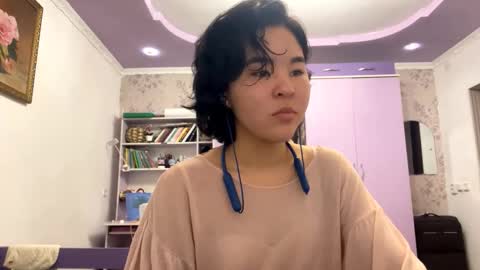 Jenny  online show from February 17, 3:27 am