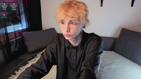 Kessy online show from February 15, 9:46 pm