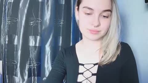 keticam online show from December 6, 8:34 pm