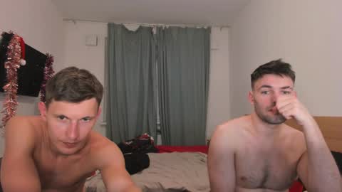 Snapshot of kevin_hornyyy chatting on March 7, 6:54 pm kevin online show from March 7, 6:54 pm