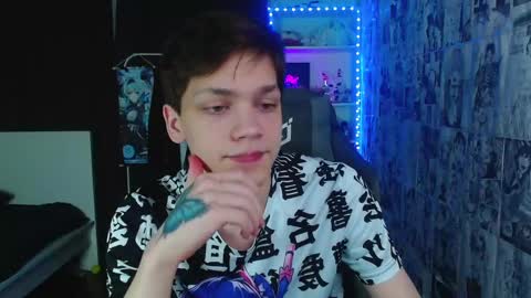 Kevin online show from March 3, 3:08 am